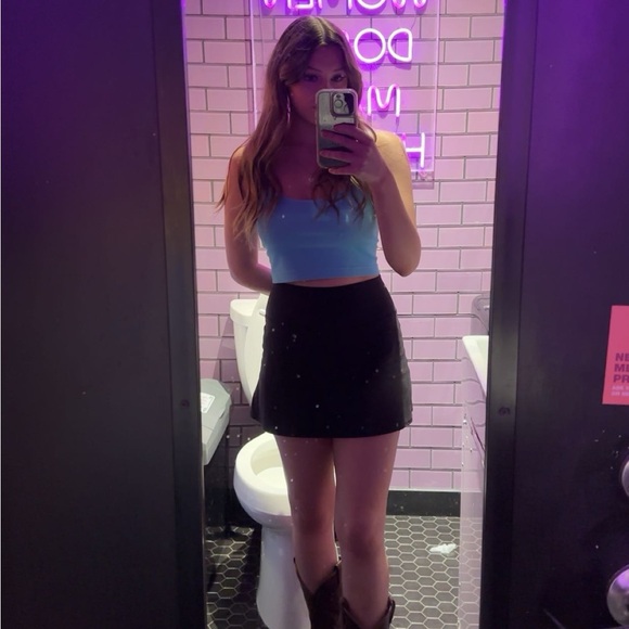 Meet your Posher, Cailynn - Picture 2 of 3